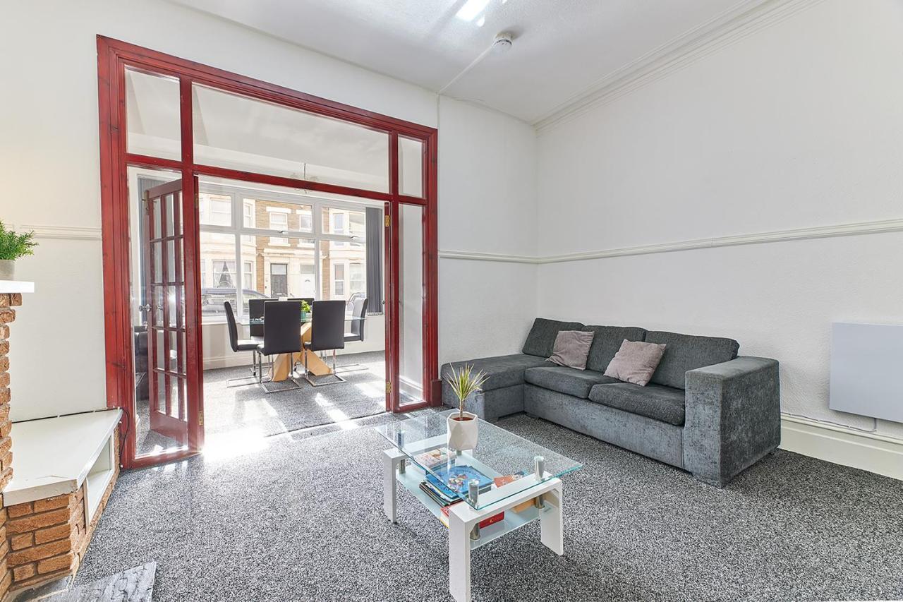 Pleasure Holiday Apartments Blackpool Exterior foto